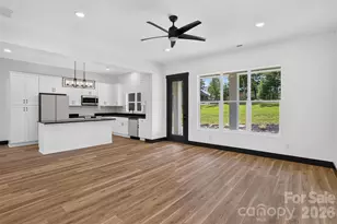 86 Point Hope Ln, Hendersonville, NC 28792 - Photo 14