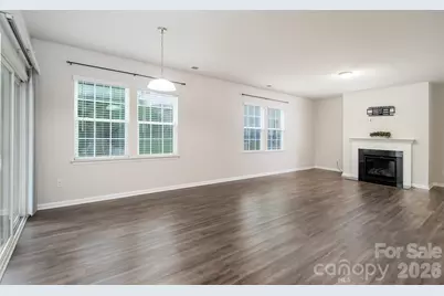 150 W Morehouse Avenue, Mooresville, NC 28117 - Photo 6