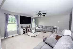 164 Vance Farm Dr, Statesville, NC 28625 - Photo 10