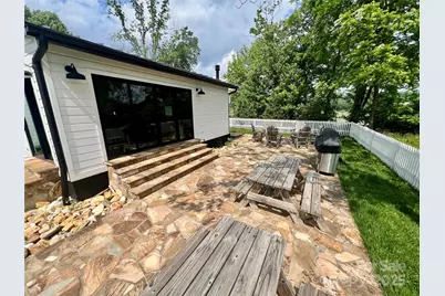 668 Old Hendersonville Highway, Brevard, NC 28712 - Photo 32