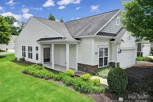 9020 Smokey Hill Ln, Fort Mill, SC 29707 - Photo 2