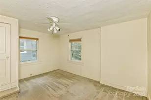 20 Kenilwood Pl, Asheville, NC 28803 - Photo 18