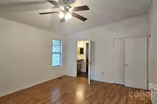 8106 Tamalpais Ct, Charlotte, NC 28215 - Photo 18