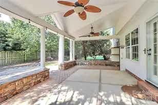 6028 Zinnia Dr, Matthews, NC 28104 - Photo 40