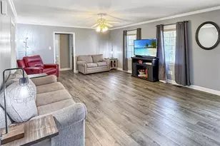 105 Saddlewood Ln, Statesville, NC 28625 - Photo 4