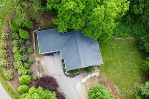 171 View Ridge Pkwy, Leicester, NC 28748 - Photo 30