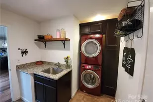 171 View Ridge Pkwy, Leicester, NC 28748 - Photo 26