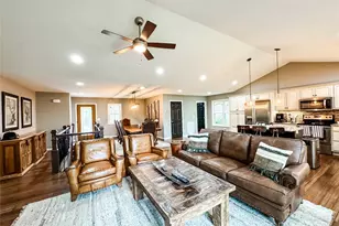 171 View Ridge Pkwy, Leicester, NC 28748 - Photo 6