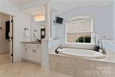 13716 Glen Abbey Drive, Charlotte, NC 28278 - Photo 20