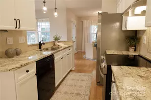 119 Ashwood Ln, Mooresville, NC 28117 - Photo 12