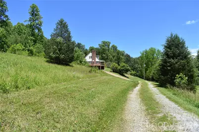 5595 Cloverfield Place, Boomer, NC 28606 - Photo 8