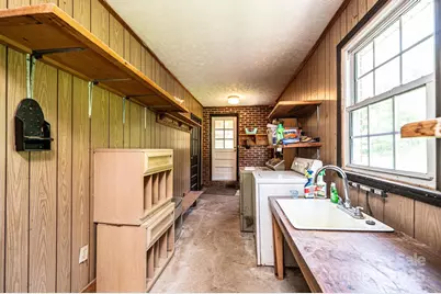 5595 Cloverfield Place, Boomer, NC 28606 - Photo 28