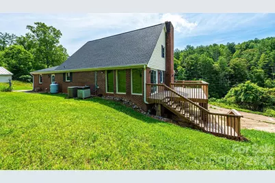 5595 Cloverfield Place, Boomer, NC 28606 - Photo 38