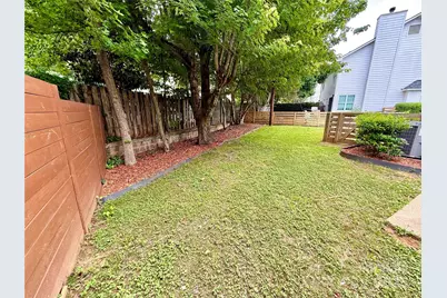 1519 Briar Creek Road #B, Charlotte, NC 28205 - Photo 30