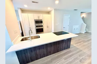 1519 Briar Creek Road #B, Charlotte, NC 28205 - Photo 4