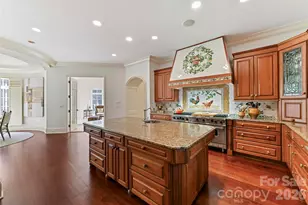 2240 La Maison Dr, Charlotte, NC 28226 - Photo 18