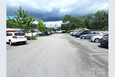 1216 Asheville Highway, Hendersonville, NC 28791 - Photo 14