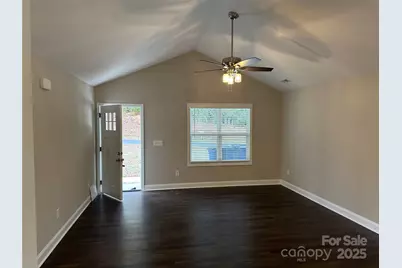 203 Bennett Street, Wadesboro, NC 28170 - Photo 4