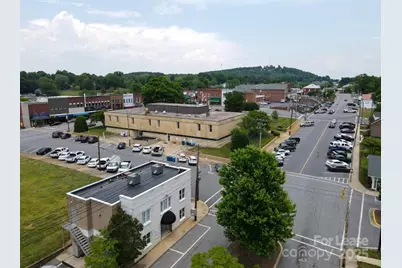 214 Main Avenue Drive, Taylorsville, NC 28681 - Photo 12