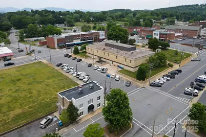 214 Main Avenue Drive, Taylorsville, NC 28681 - Photo 10