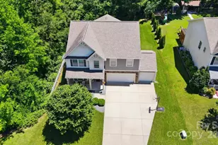 3106 Crosswind Dr, Fort Mill, SC 29707 - Photo 2