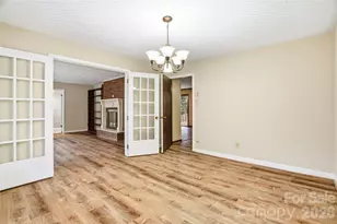 2619 Hopewell Church Rd, Sherrills Ford, NC 28673 - Photo 8