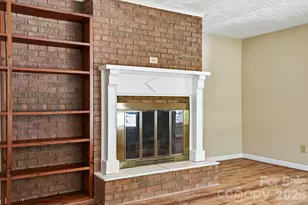 2619 Hopewell Church Rd, Sherrills Ford, NC 28673 - Photo 8