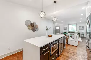 2114 Thurmond Pl, Charlotte, NC 28205 - Photo 8