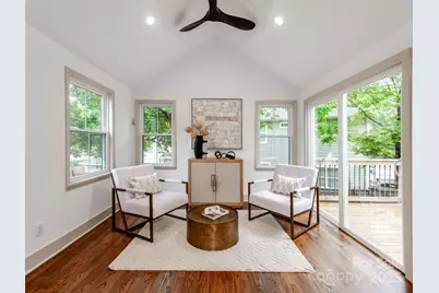 2114 Thurmond Place, Charlotte, NC 28205 - Photo 10