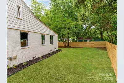 2114 Thurmond Place, Charlotte, NC 28205 - Photo 28