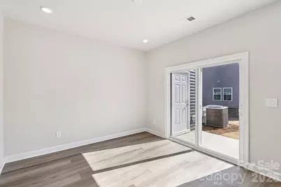 6118 Starview Terrace, Charlotte, NC 28216 - Photo 4