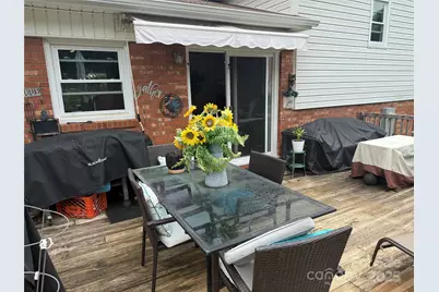 1895 Sandy Circle, Newton, NC 28658 - Photo 32