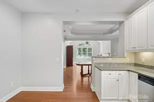 10875 Casetta Dr, Matthews, NC 28105 - Photo 8