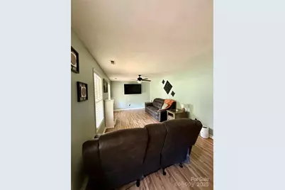 117 Lincoln Village Drive, Statesville, NC 28677 - Photo 6