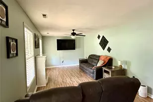 117 Lincoln Village Dr, Statesville, NC 28677 - Photo 6