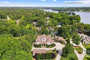 2354 Valelake Rd, York, SC 29745 - Photo 2