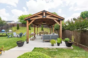 197 Roanoke Rd, Fletcher, NC 28732 - Photo 42