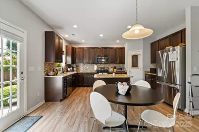 197 Roanoke Road, Fletcher, NC 28732 - Photo 8