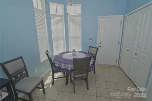 19182 Mallard Dr, Fort Mill, SC 29707 - Photo 4