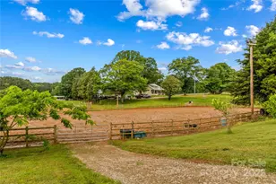 296 Hicks Creek Rd, Troutman, NC 28166 - Photo 38