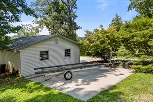 1017 Holloway Church Rd, Lexington, NC 27292 - Photo 10