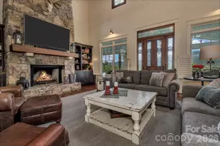 29 Bonnie Brae Dr, Weaverville, NC 28787 - Photo 10