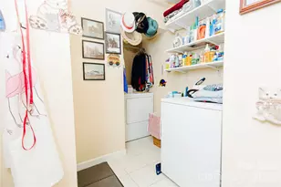 47 Victoria Park Dr, Hendersonville, NC 28792 - Photo 12