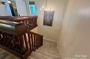 367 Skyleaf Dr, Sugar Mountain, NC 28604 - Photo 12