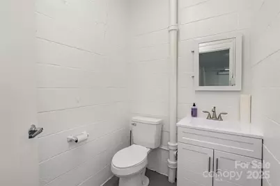 1911 E Ozark Avenue, Gastonia, NC 28054 - Photo 12