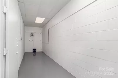 1911 E Ozark Avenue, Gastonia, NC 28054 - Photo 10