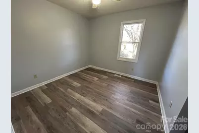 1616 Lazenby Street #17, Newton, NC 28658 - Photo 4