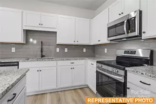 6013 Jasmine Br Rd, Charlotte, NC 28216 - Photo 6