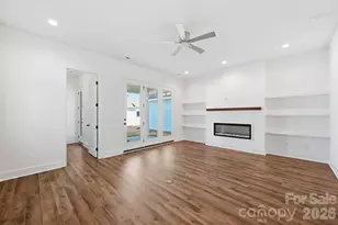 9117 Maybry Pk St, Charlotte, NC 28212 - Photo 12