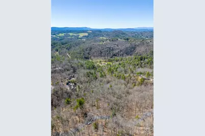 132 Overlook Park Drive #51, Hendersonville, NC 28792 - Photo 2